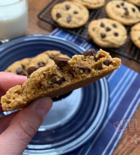 5-Ingredient Peanut Butter Chocolate Chip Cookies Without Flour