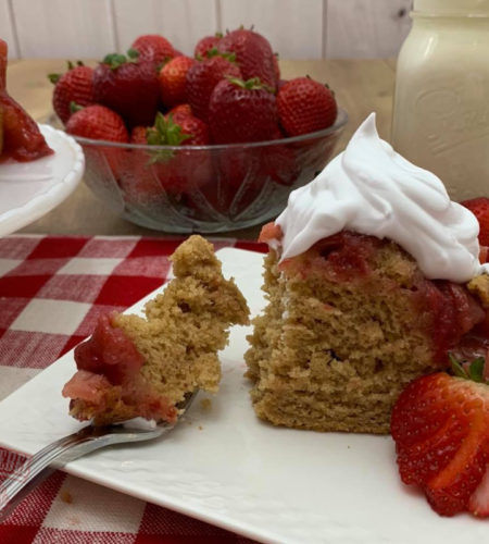 Strawberry Upside-Down Cake Recipe Using Dark Brown Sugar